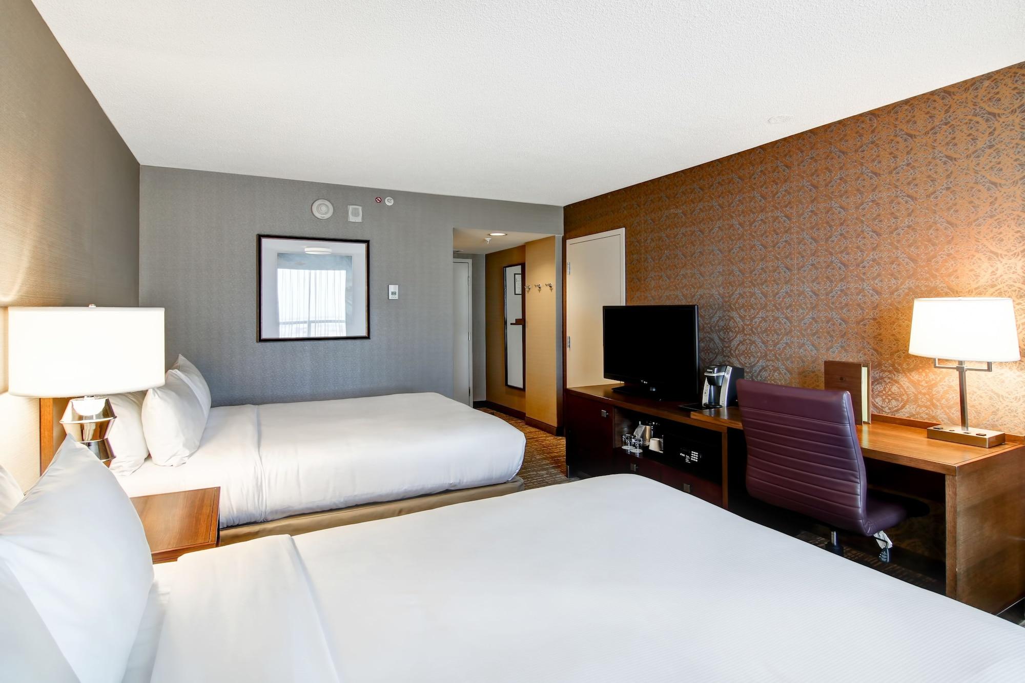 Doubletree By Hilton West Edmonton Hotel Eksteriør billede