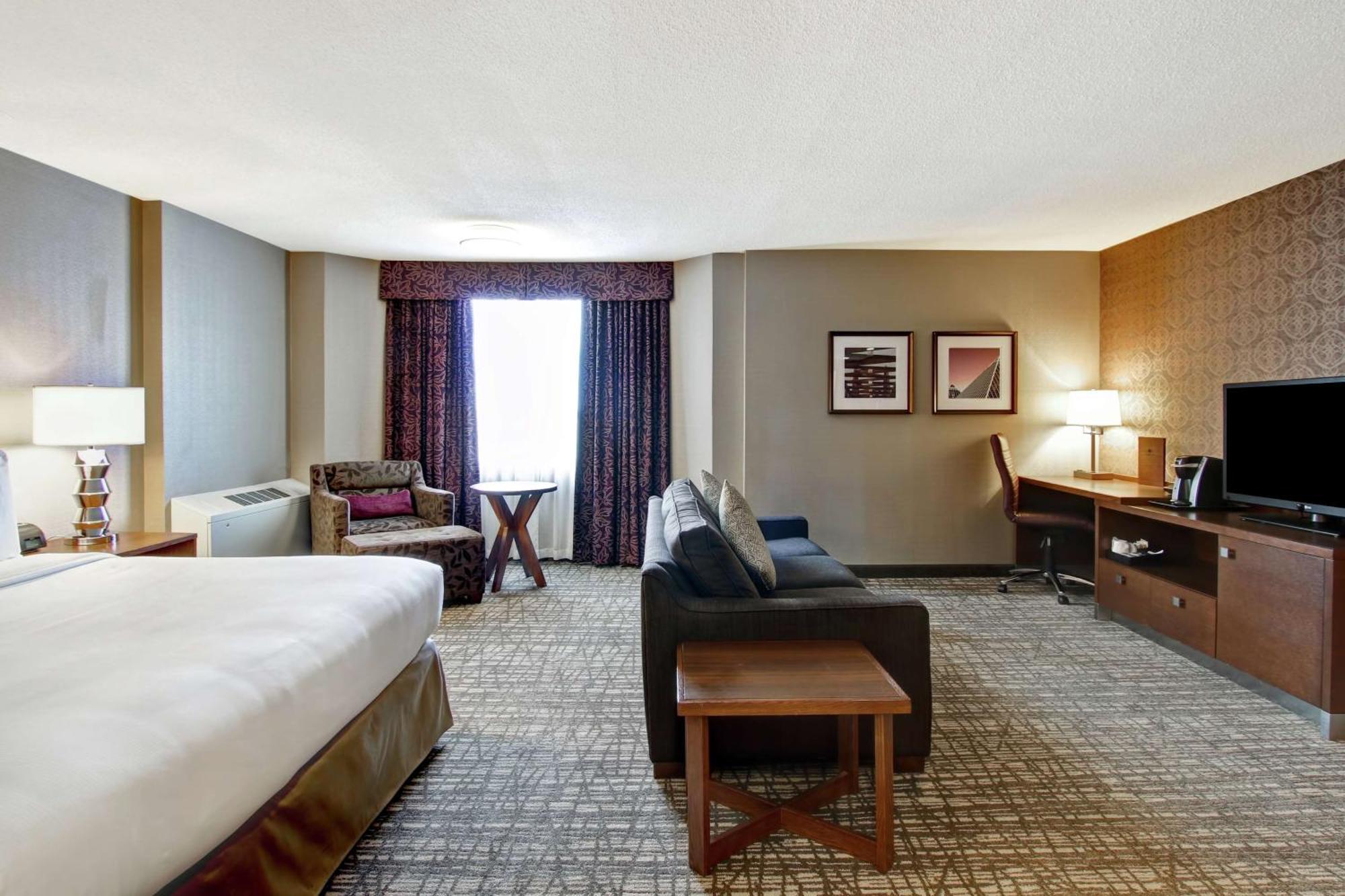 Doubletree By Hilton West Edmonton Hotel Eksteriør billede