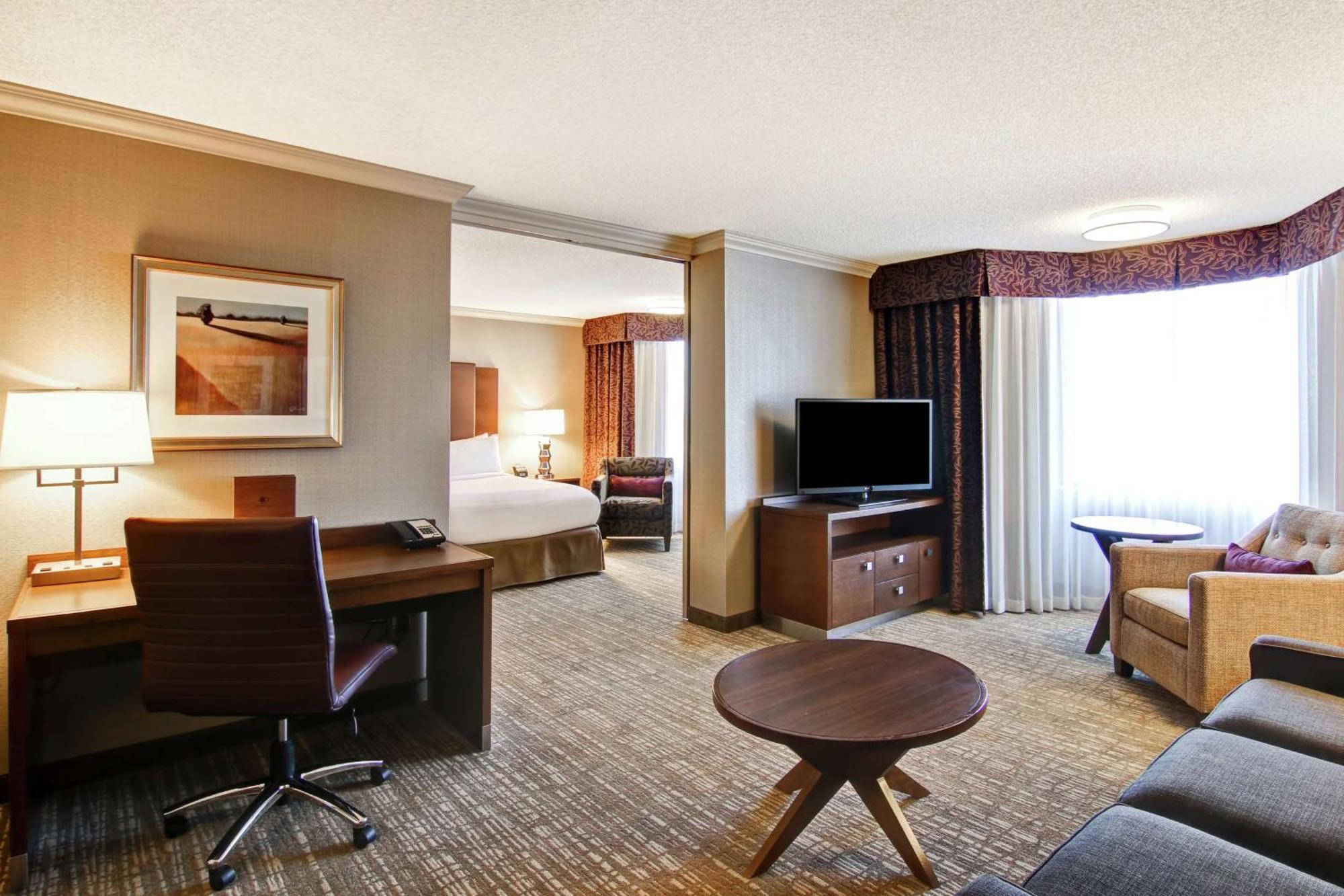 Doubletree By Hilton West Edmonton Hotel Eksteriør billede